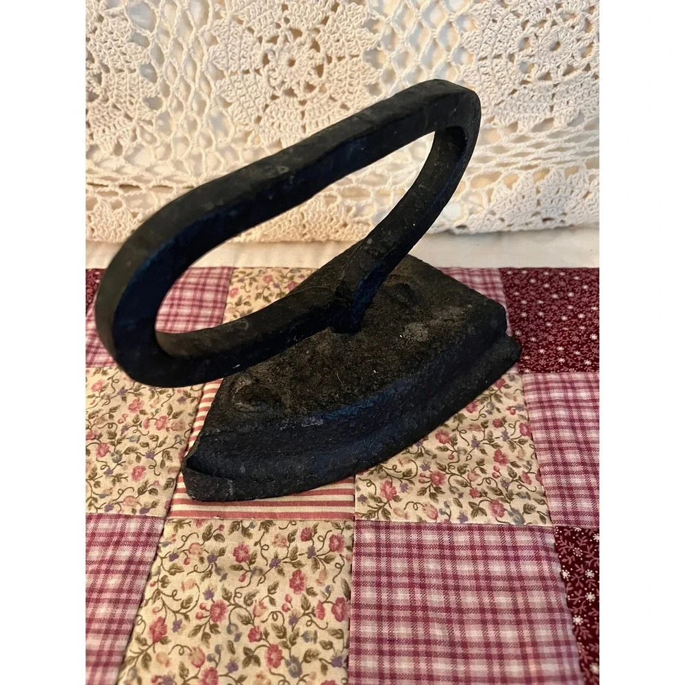 Vintage Cast Iron Stove Top Iron: Sewing Decor Door Stop